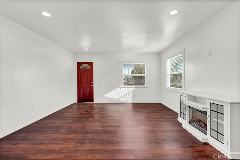 1015 Hall Avenue Corcoran, CA 93212