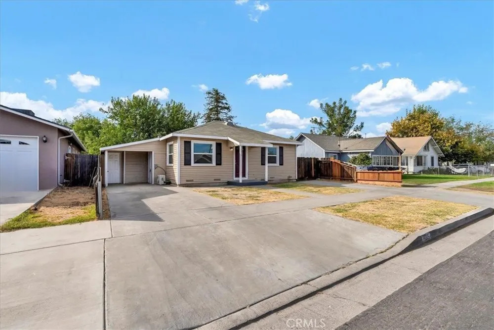 1015 Hall Avenue Corcoran, CA 93212