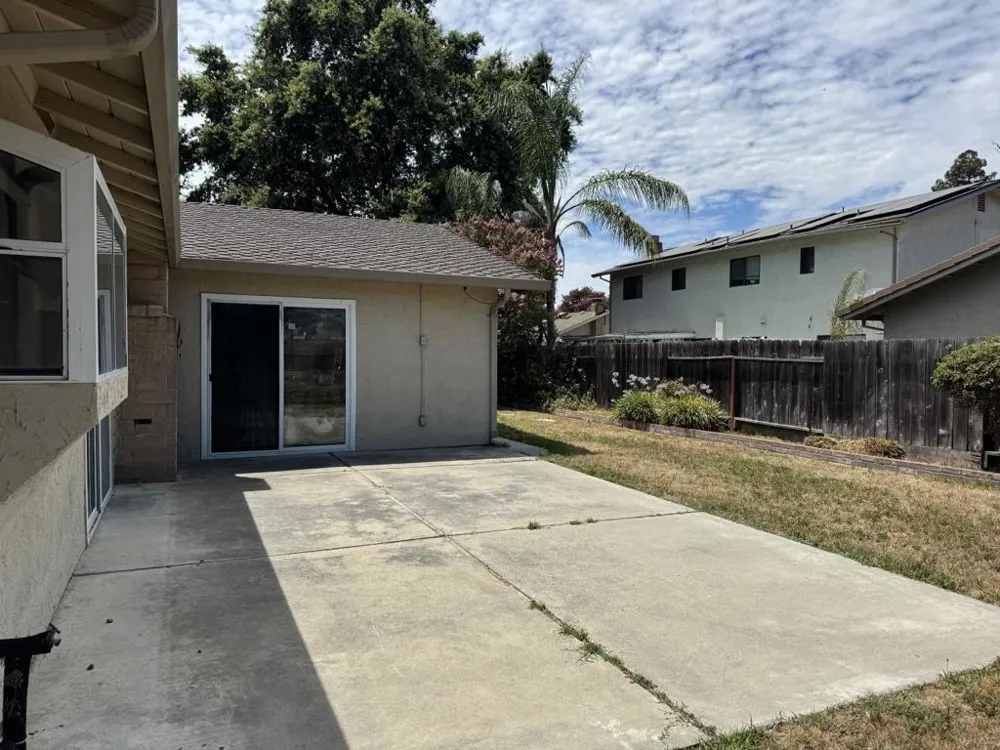 3437 Estate Drive Stockton, CA 95209