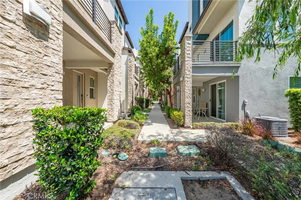 721 Manhattan Dr #74 Brea, CA 92821