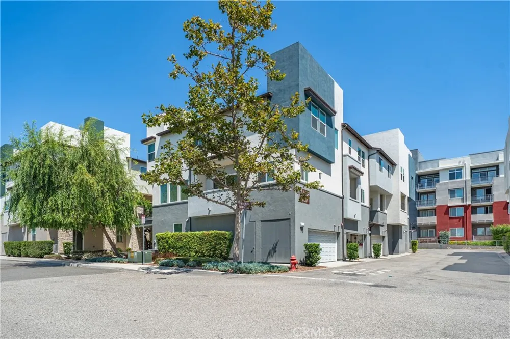 721 Manhattan Dr #74 Brea, CA 92821