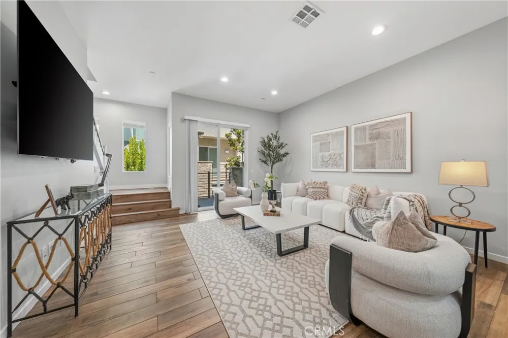 721 Manhattan Dr #74 Brea, CA 92821