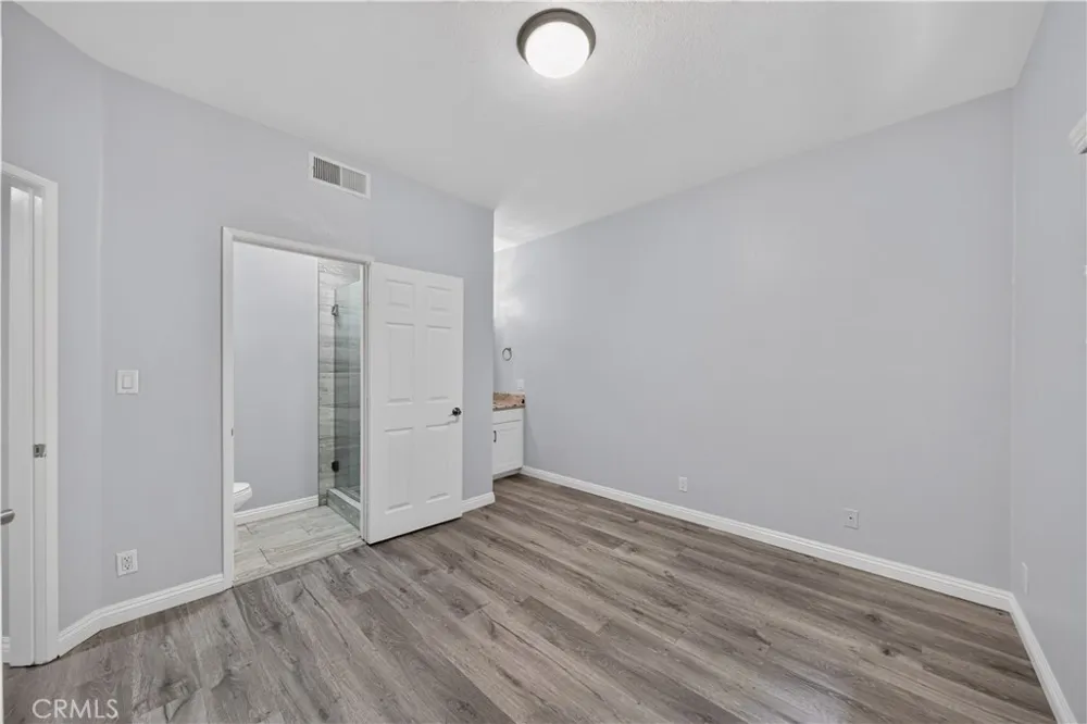 1221 Sycamore #5 Los Angeles, CA 90038