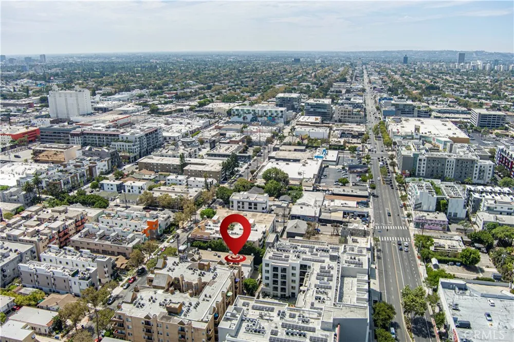 1221 Sycamore #5 Los Angeles, CA 90038