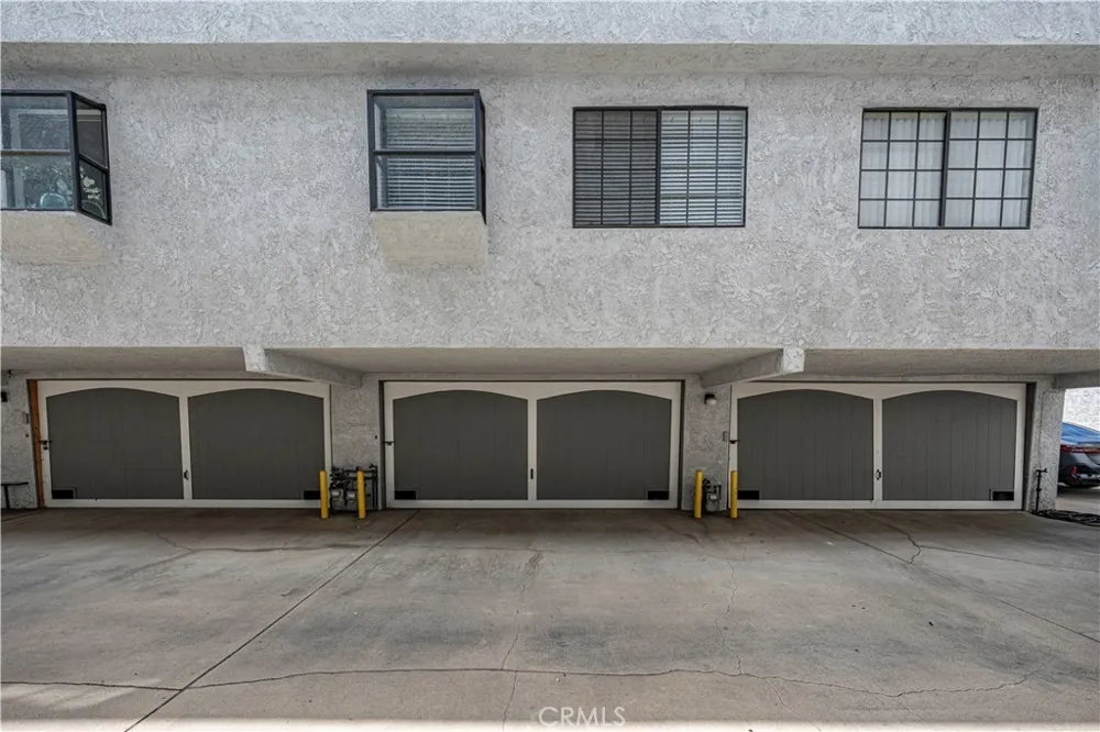 1221 Sycamore #5 Los Angeles, CA 90038
