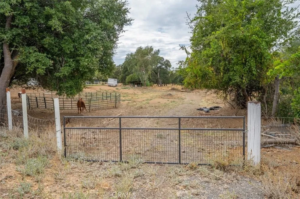 18500 Red Bank Road Red Bluff, CA 96080