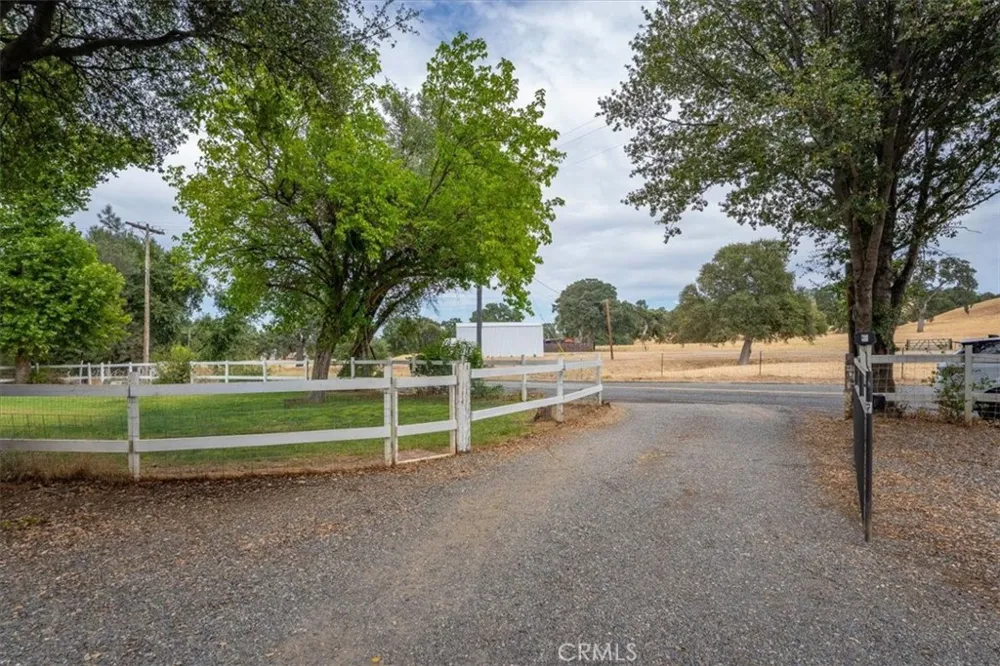 18500 Red Bank Road Red Bluff, CA 96080