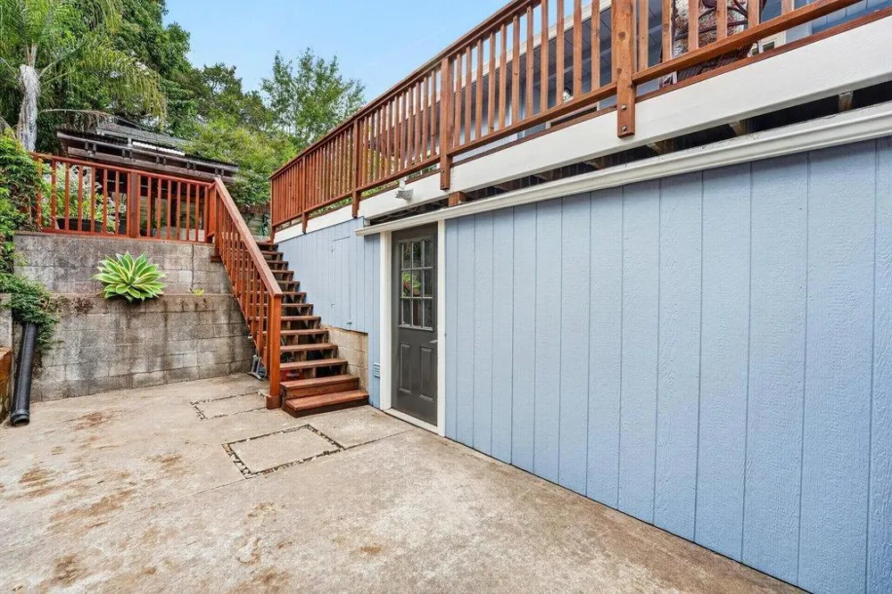 1585 San Andreas Road Watsonville, CA 95076