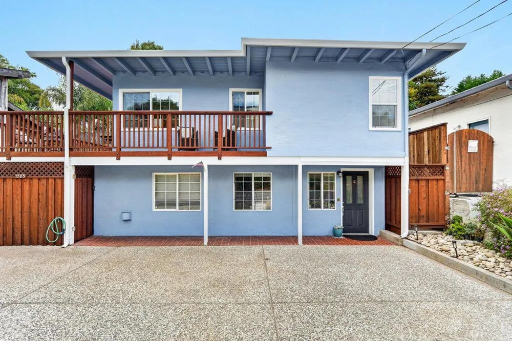 1585 San Andreas Road Watsonville, CA 95076