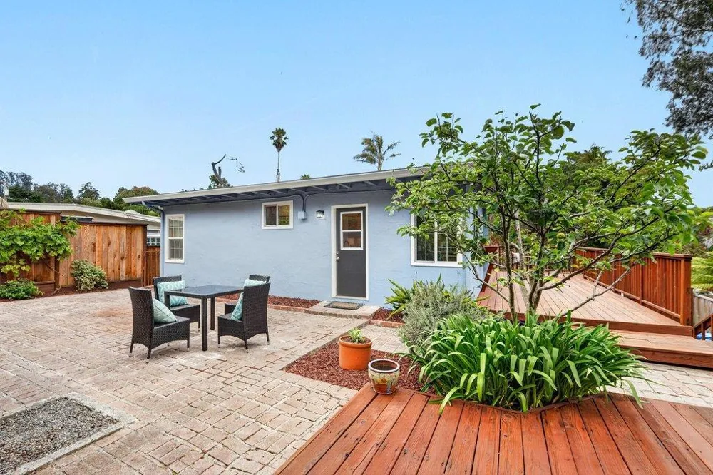 1585 San Andreas Road Watsonville, CA 95076