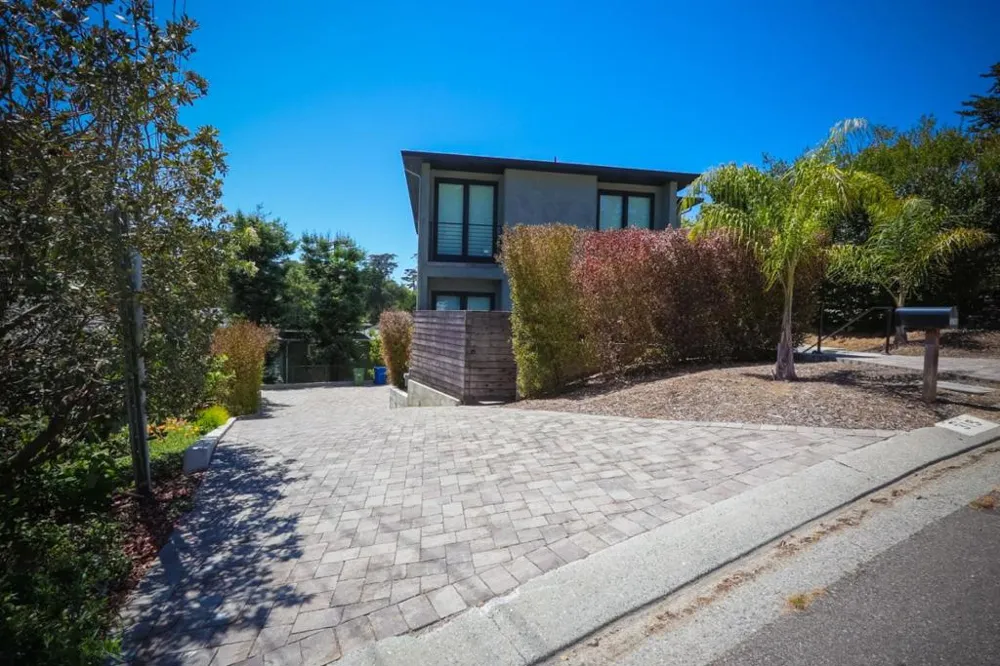 315 Los Altos Drive Aptos, CA 95003