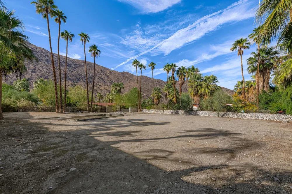 430 Patencio Road Palm Springs, CA 92262