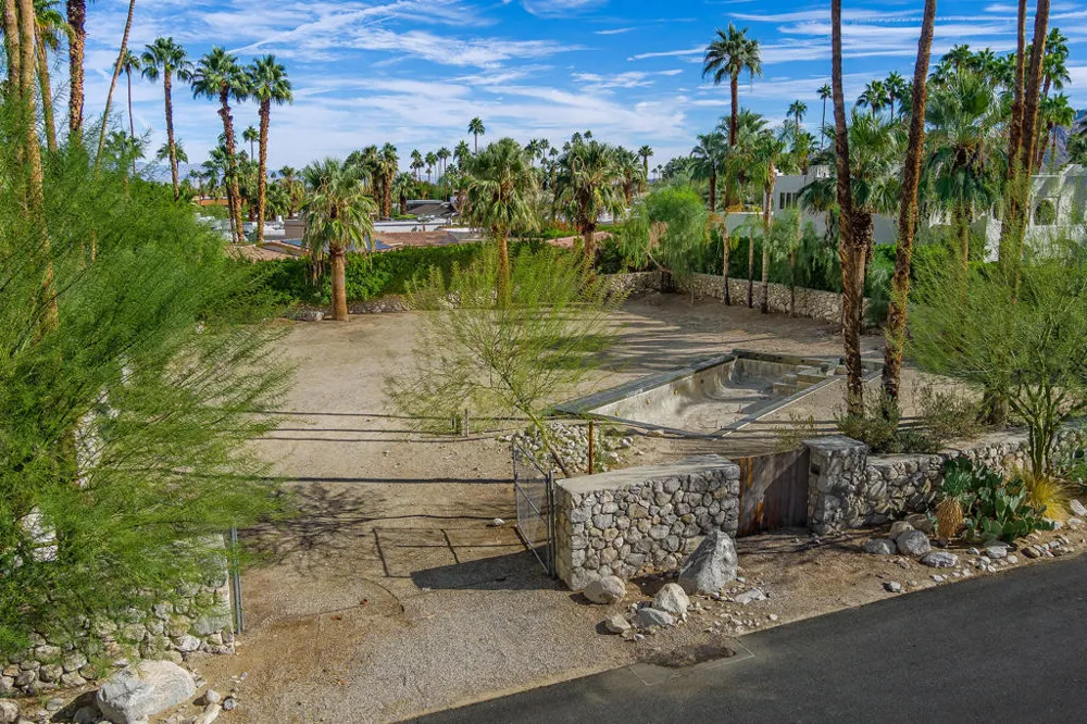 430 Patencio Road Palm Springs, CA 92262