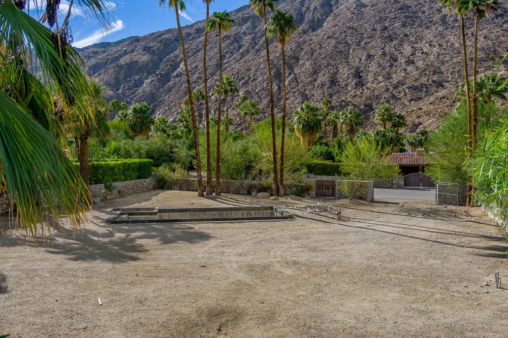 430 Patencio Road Palm Springs, CA 92262