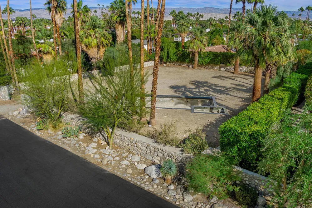 430 Patencio Road Palm Springs, CA 92262