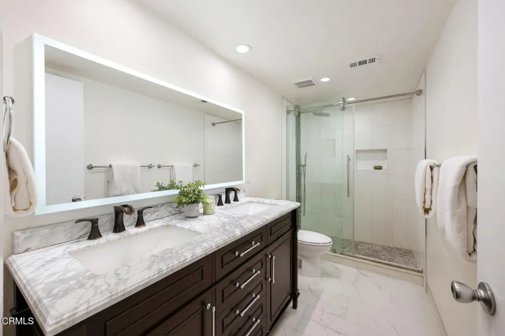1180 Walnut Grove Avenue #B Rosemead, CA 91770