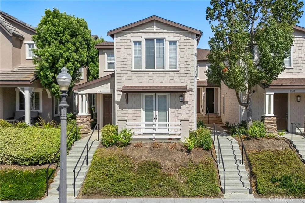 1317 Mcfadden Fullerton, CA 92833