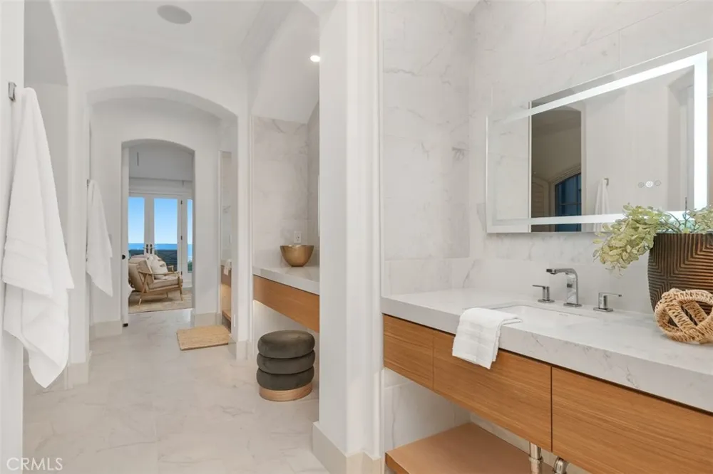 14 Rockshore Newport Coast, CA 92657