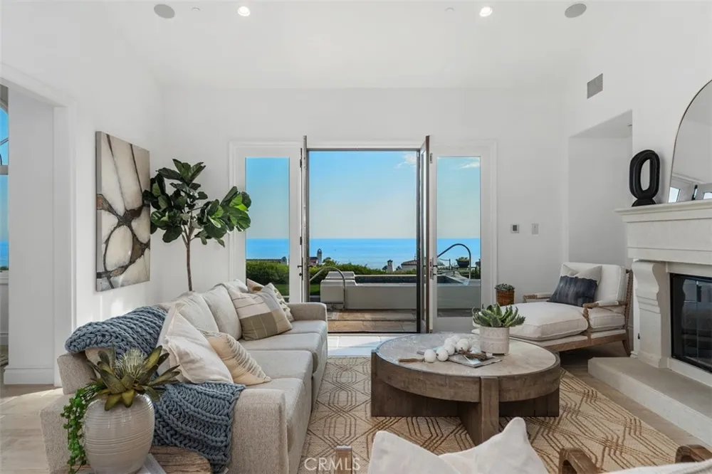 14 Rockshore Newport Coast, CA 92657