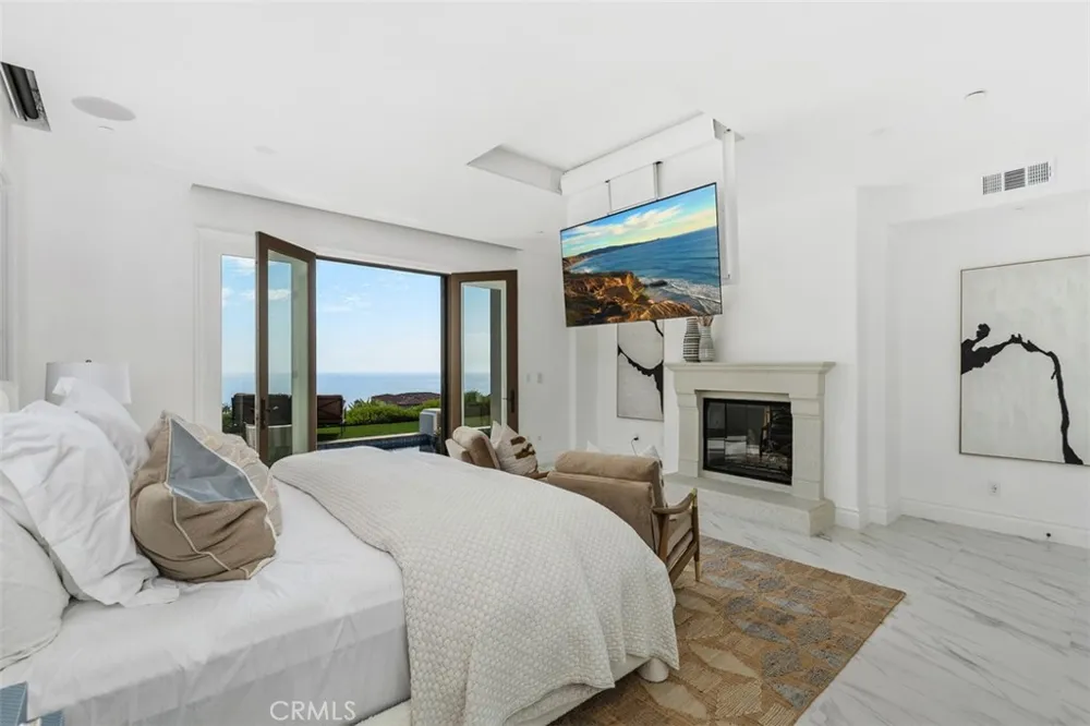 14 Rockshore Newport Coast, CA 92657