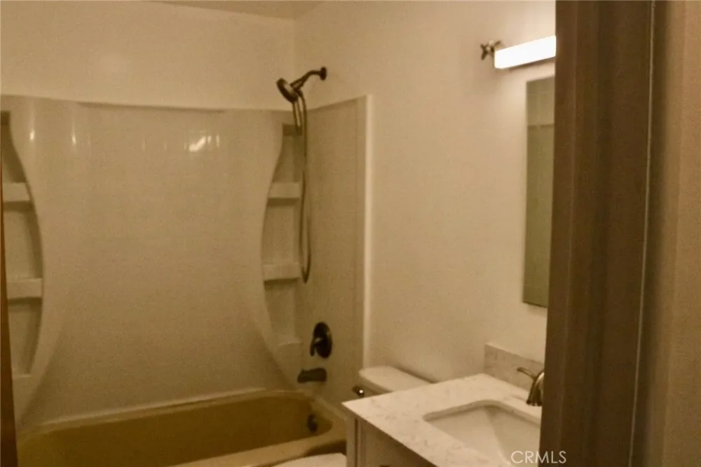 44220 Kirkland Lancaster, CA 93535