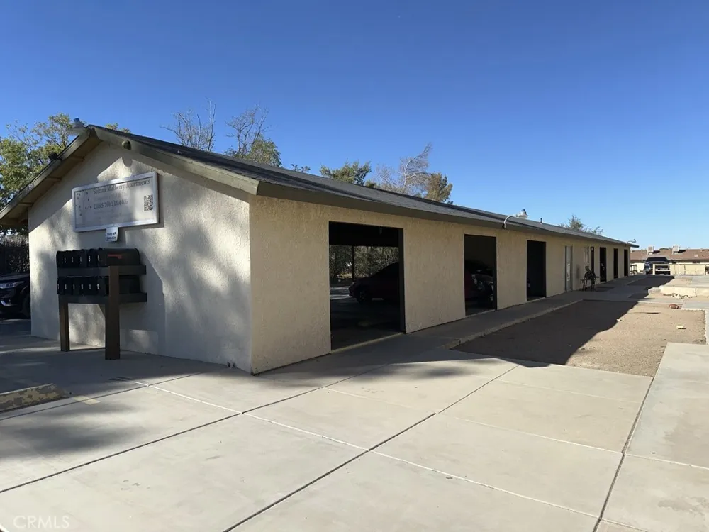 16784 Sultana Street #10 Hesperia, CA 92345