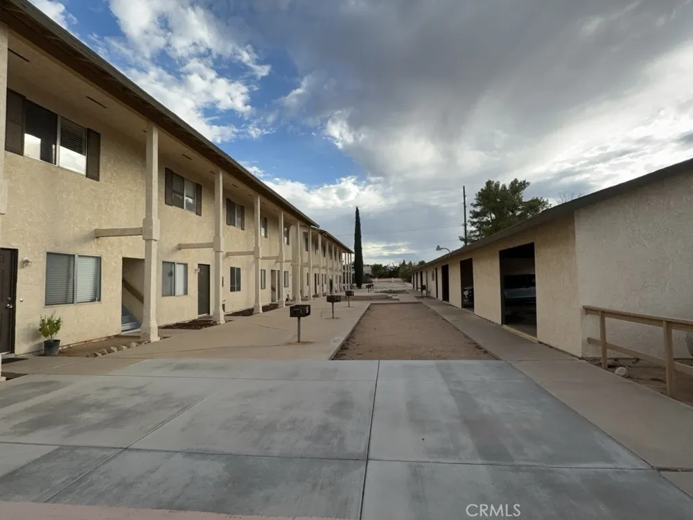 16784 Sultana Street #10 Hesperia, CA 92345