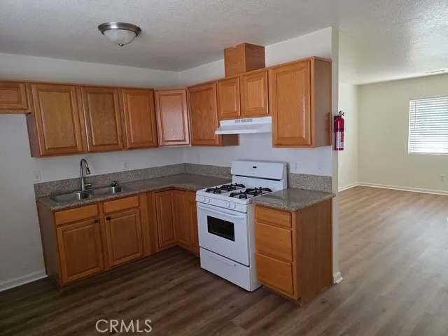 16784 Sultana Street #10 Hesperia, CA 92345
