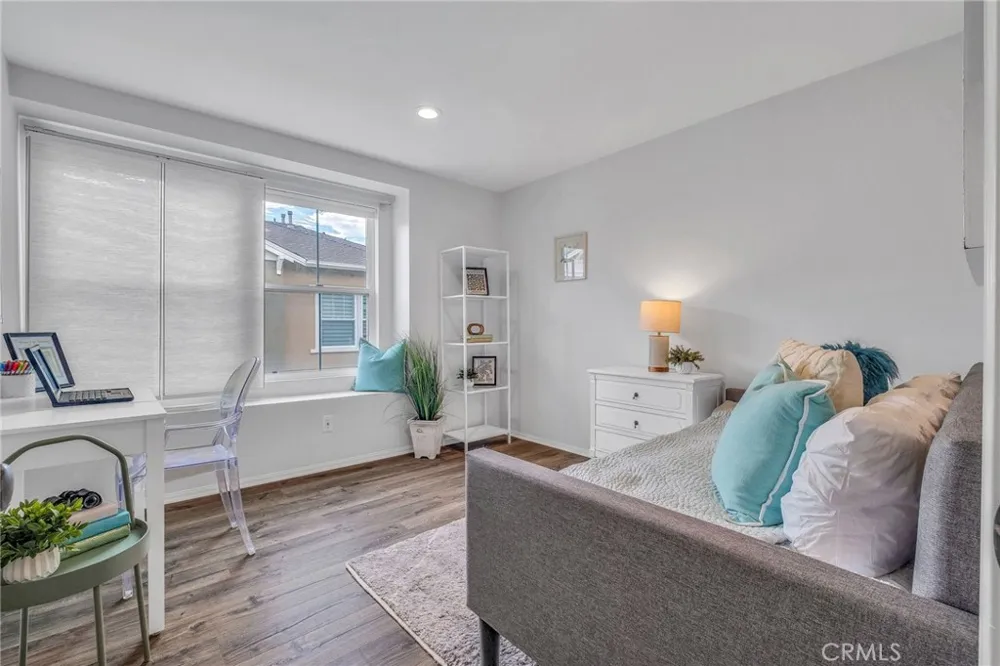 1800 Oak #328 Torrance, CA 90501