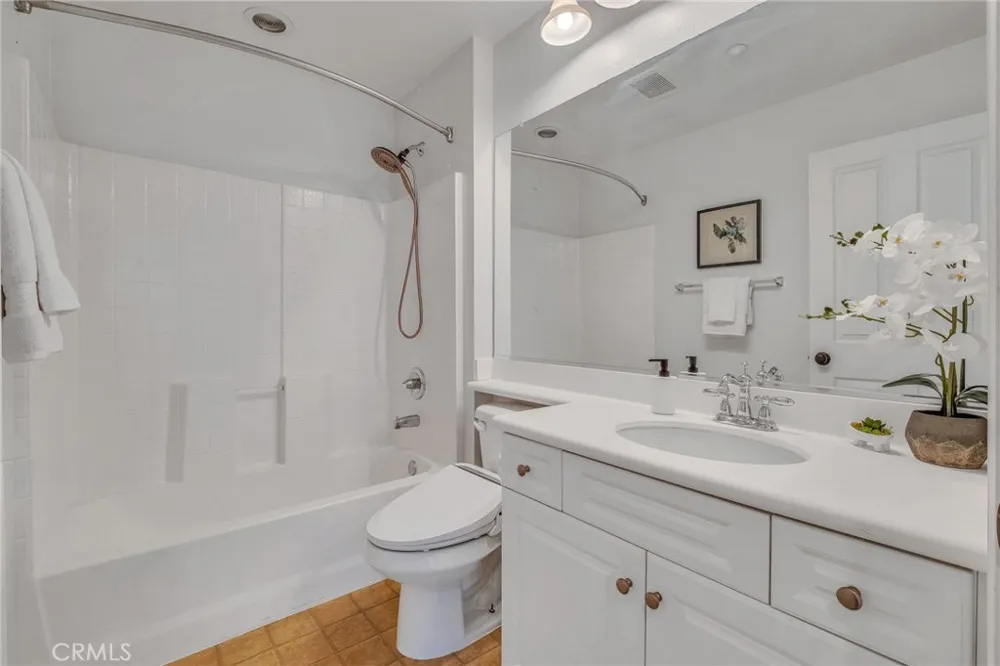 1800 Oak #328 Torrance, CA 90501