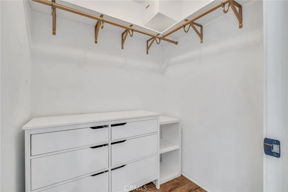 1800 Oak #328 Torrance, CA 90501