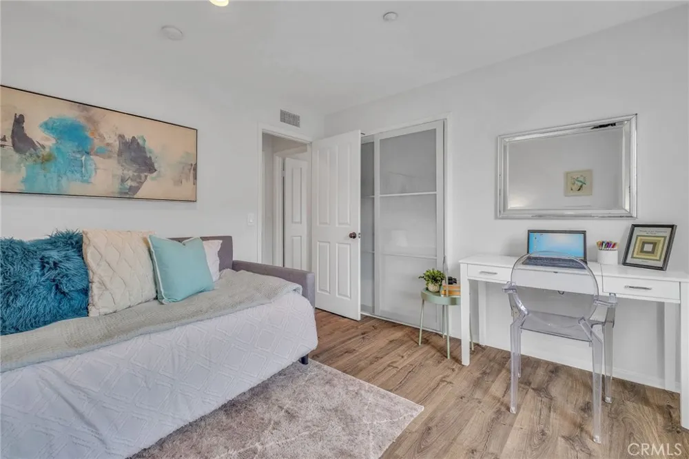 1800 Oak #328 Torrance, CA 90501