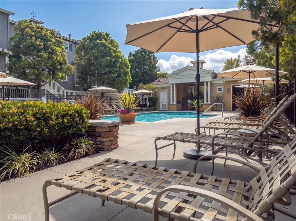 1800 Oak #328 Torrance, CA 90501