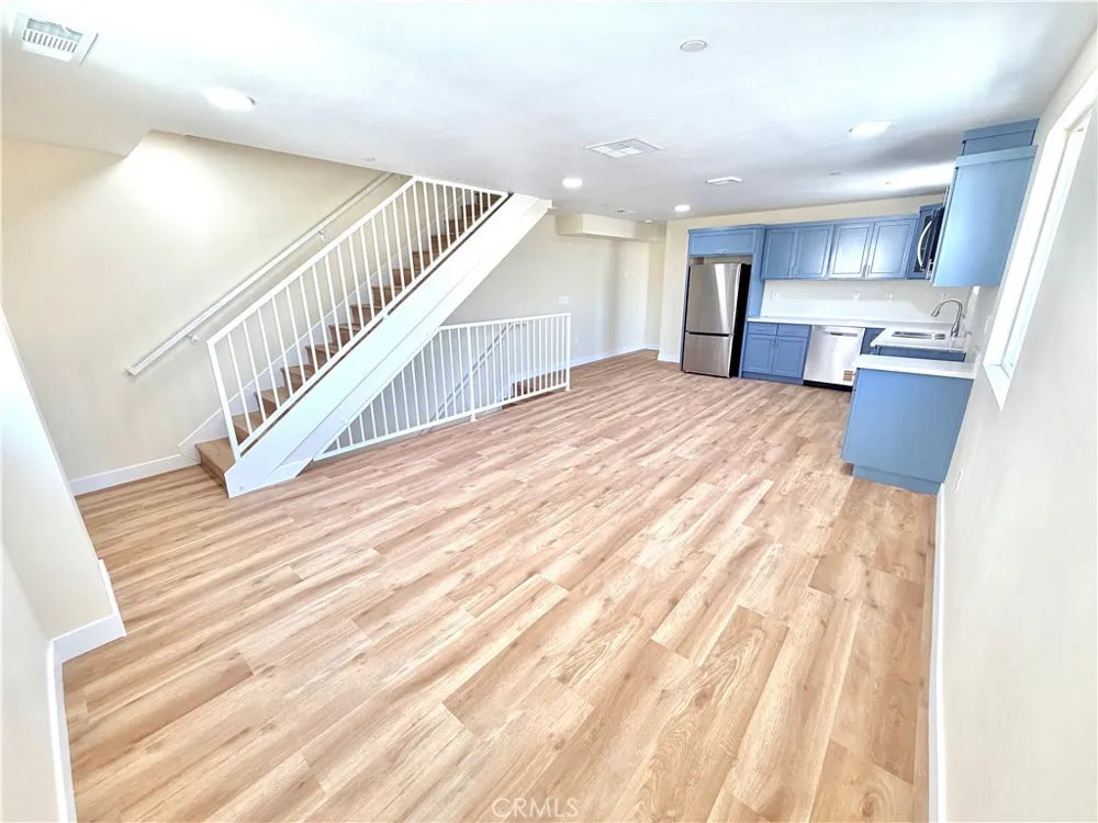 1035 S Woods East Los Angeles, CA 90022