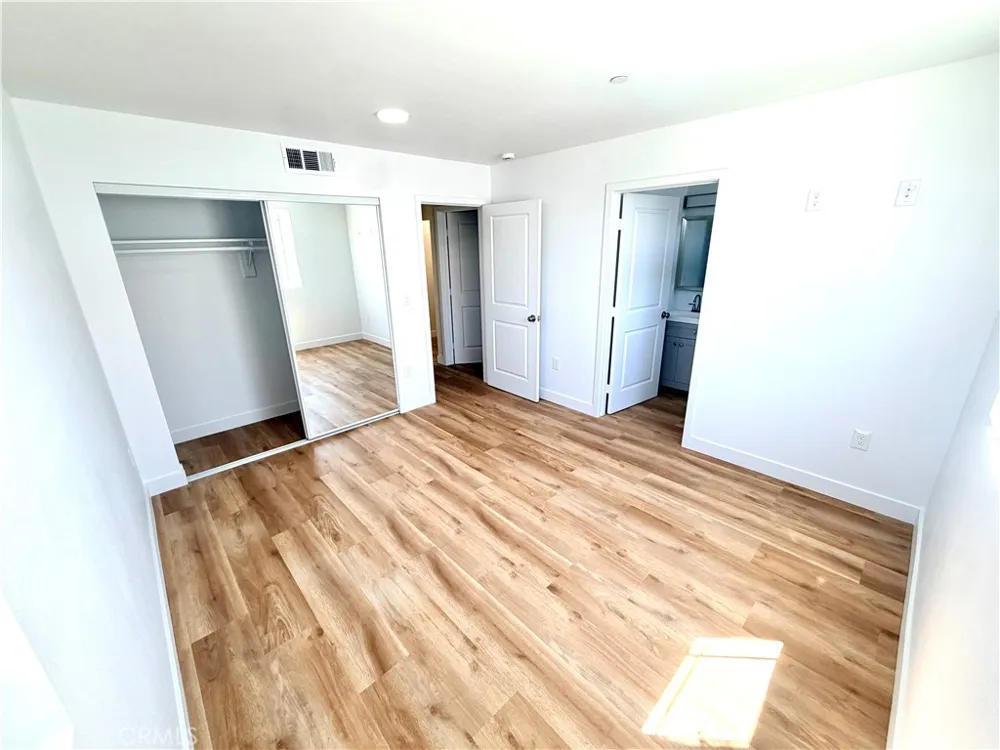 1035 S Woods East Los Angeles, CA 90022