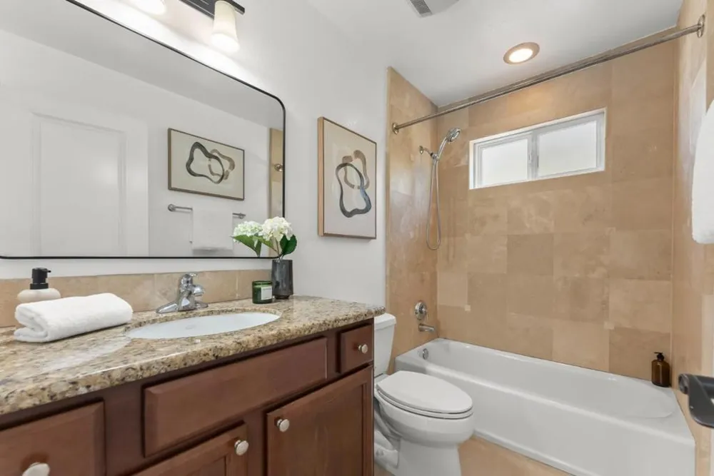857 Carlisle Way #128 Sunnyvale, CA 94087