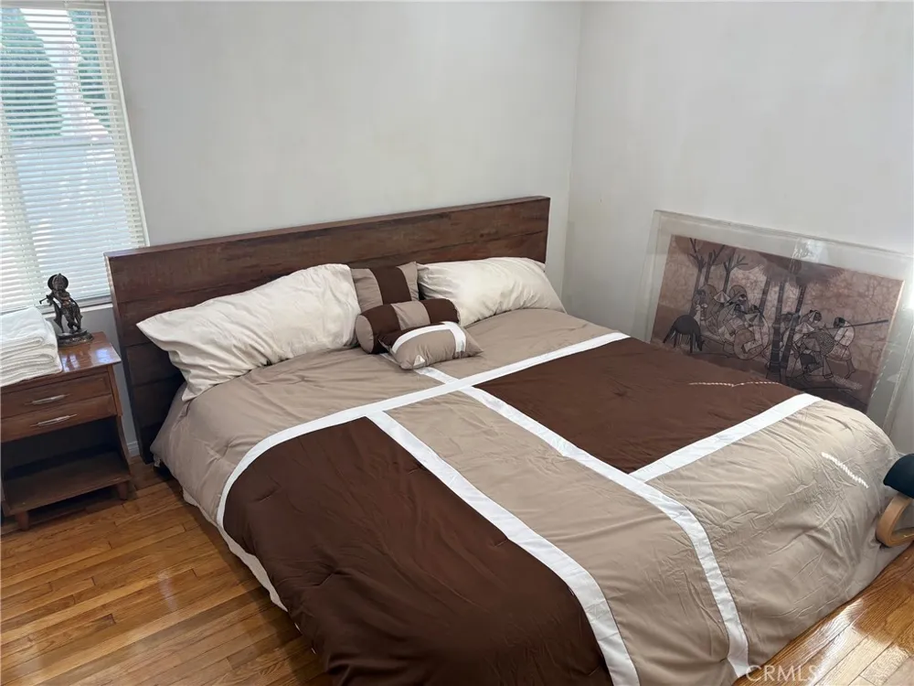 8441 Rincon Avenue Sun Valley, CA 91352