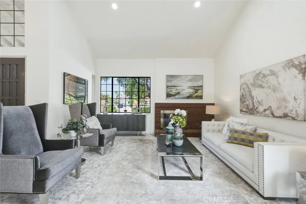 1264 S Lemon Walnut, CA 91789