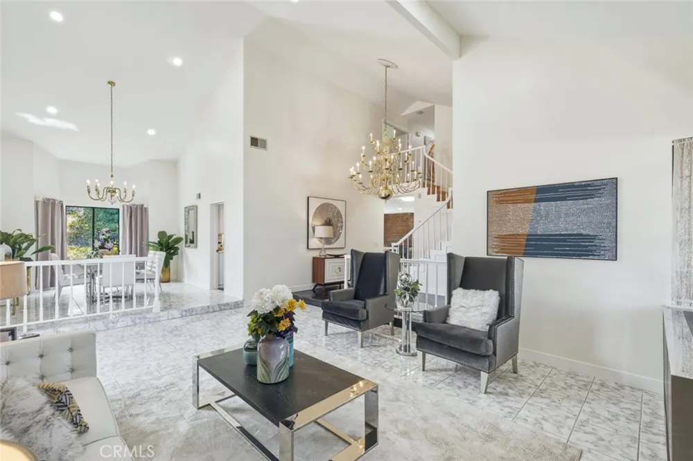 1264 S Lemon Walnut, CA 91789