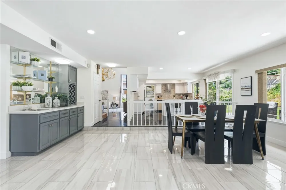 1264 S Lemon Walnut, CA 91789