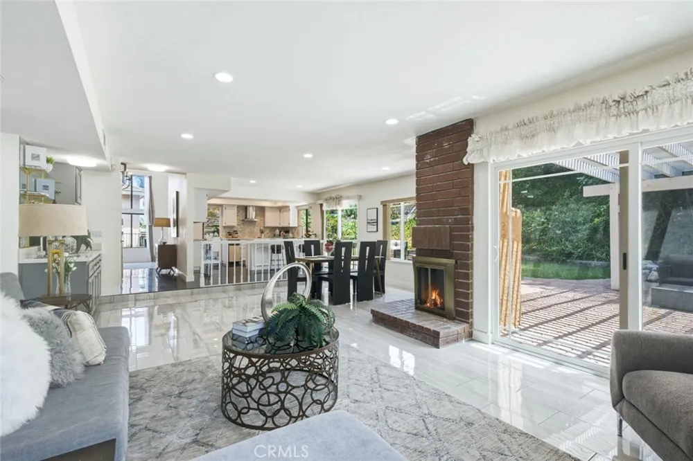1264 S Lemon Walnut, CA 91789