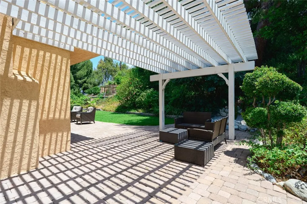 1264 S Lemon Walnut, CA 91789