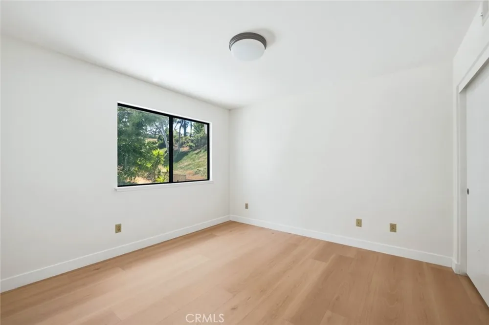 1264 S Lemon Walnut, CA 91789