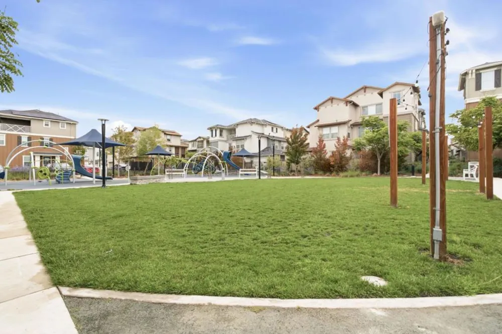 37751 Hickory Street Newark, CA 94560