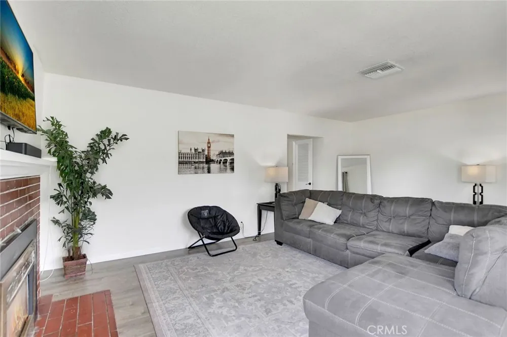 1245 Judson Redlands, CA 92374