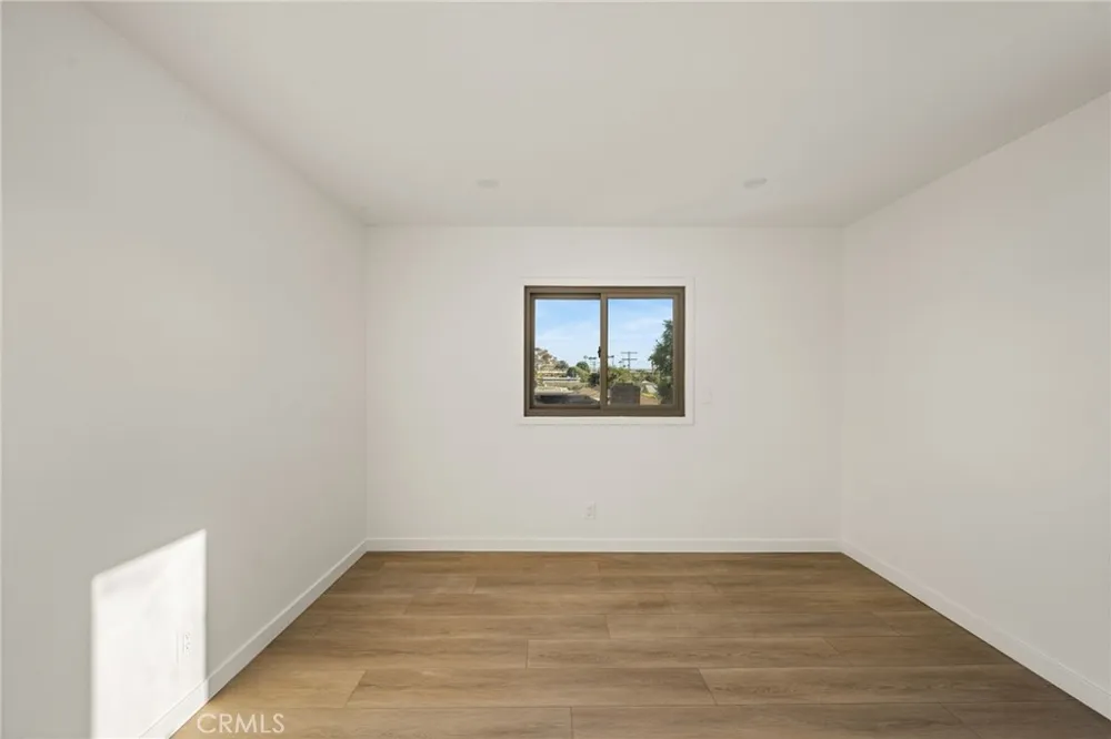 11619 Simms Inglewood, CA 90303