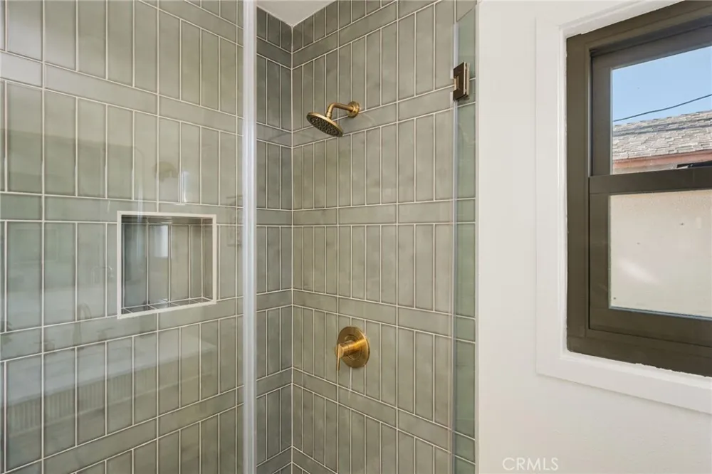 11619 Simms Inglewood, CA 90303