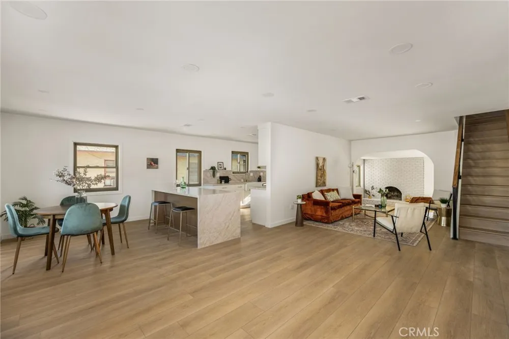 11619 Simms Inglewood, CA 90303