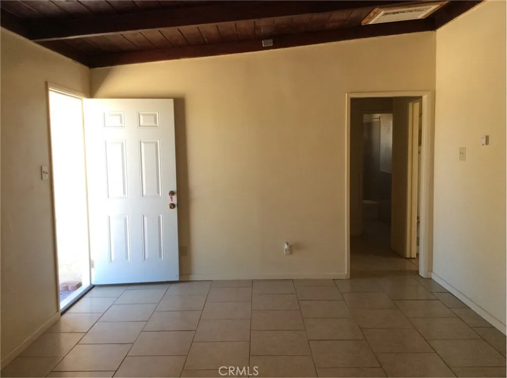 16825 Batson Road Victorville, CA 92395
