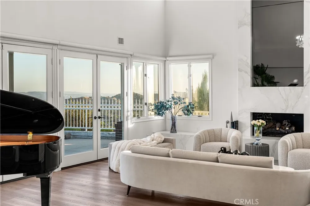 346 Morgan Ranch Glendora, CA 91741